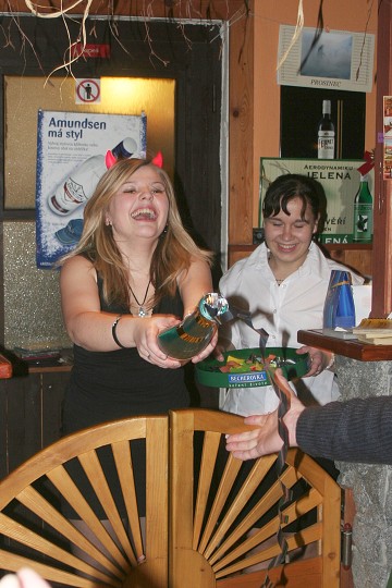 img00085.jpg