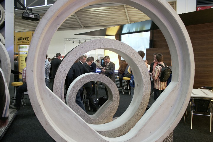 img00005.jpg