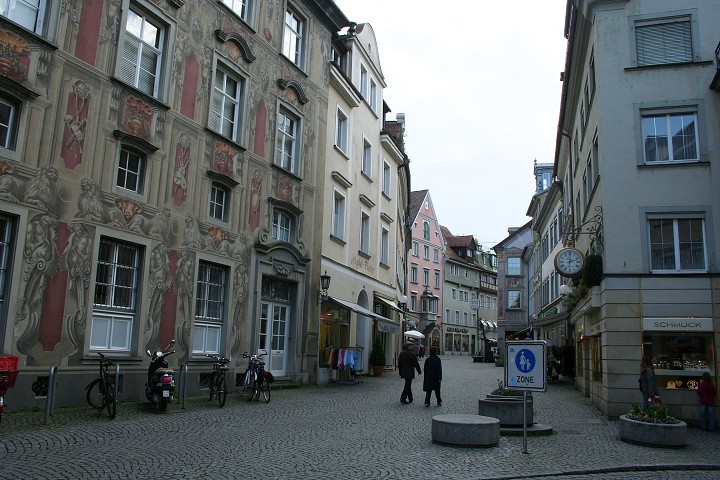 img00027.jpg