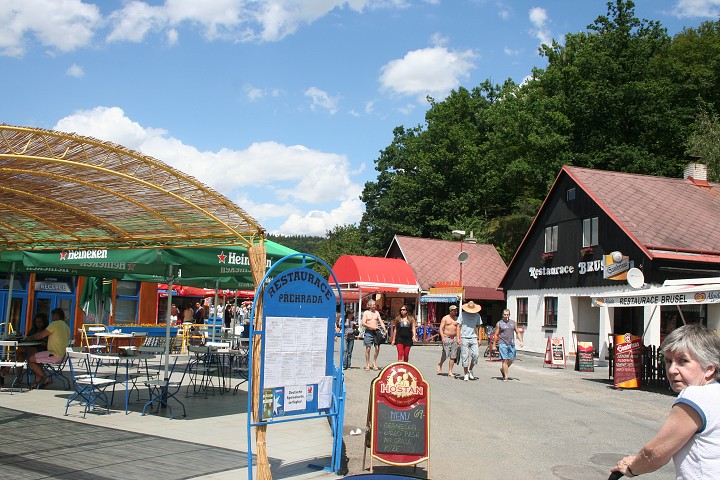 img00006.jpg