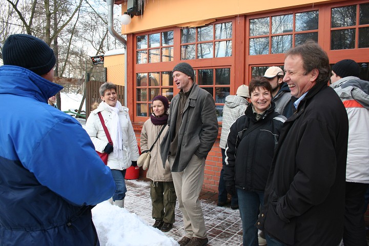 img00002.jpg